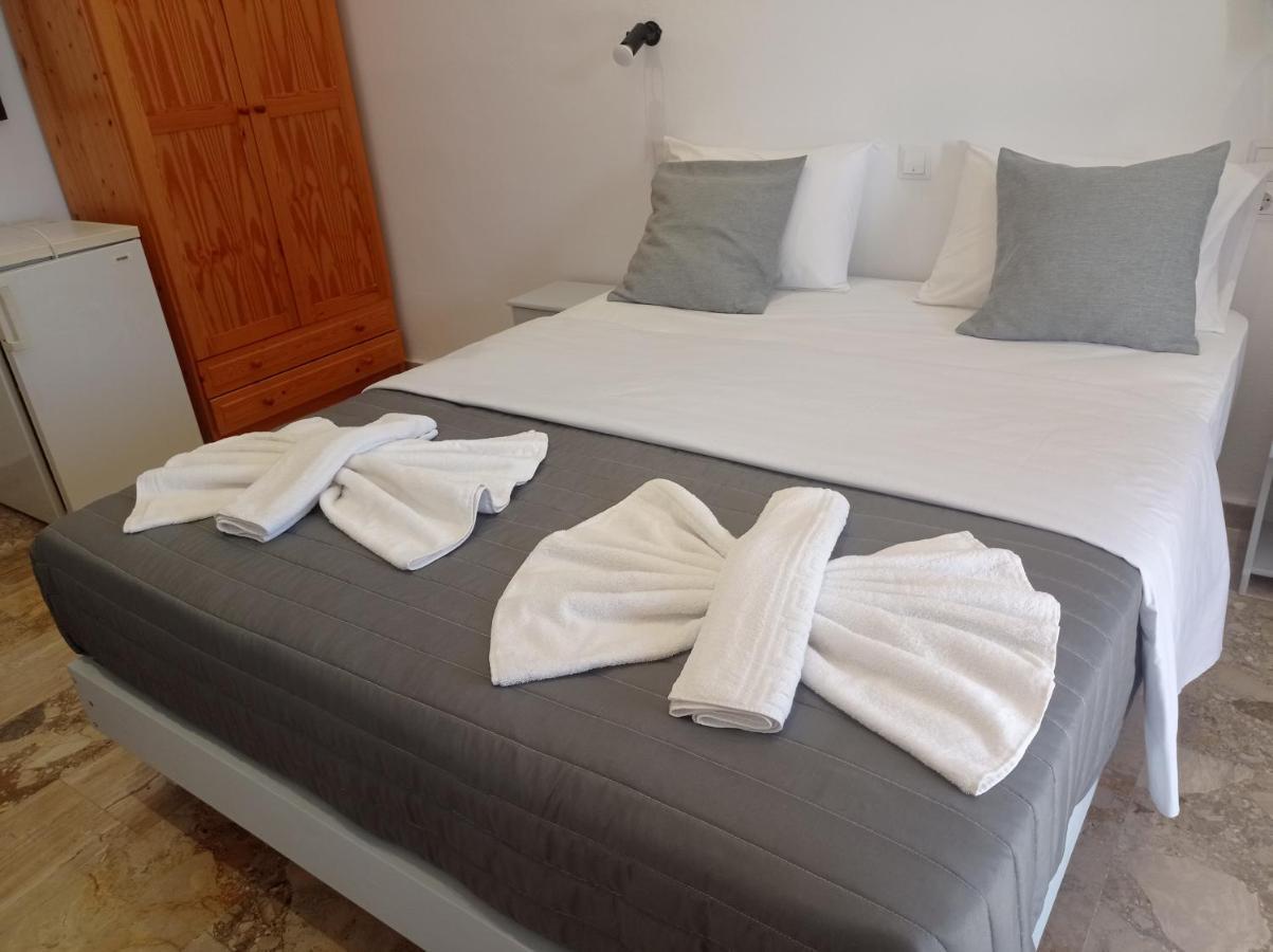 Zorbas Hotel Sougia Exterior photo